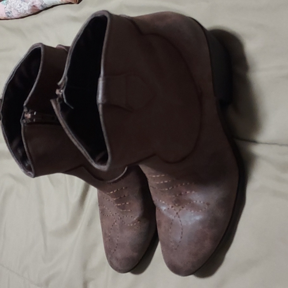 Womens booties